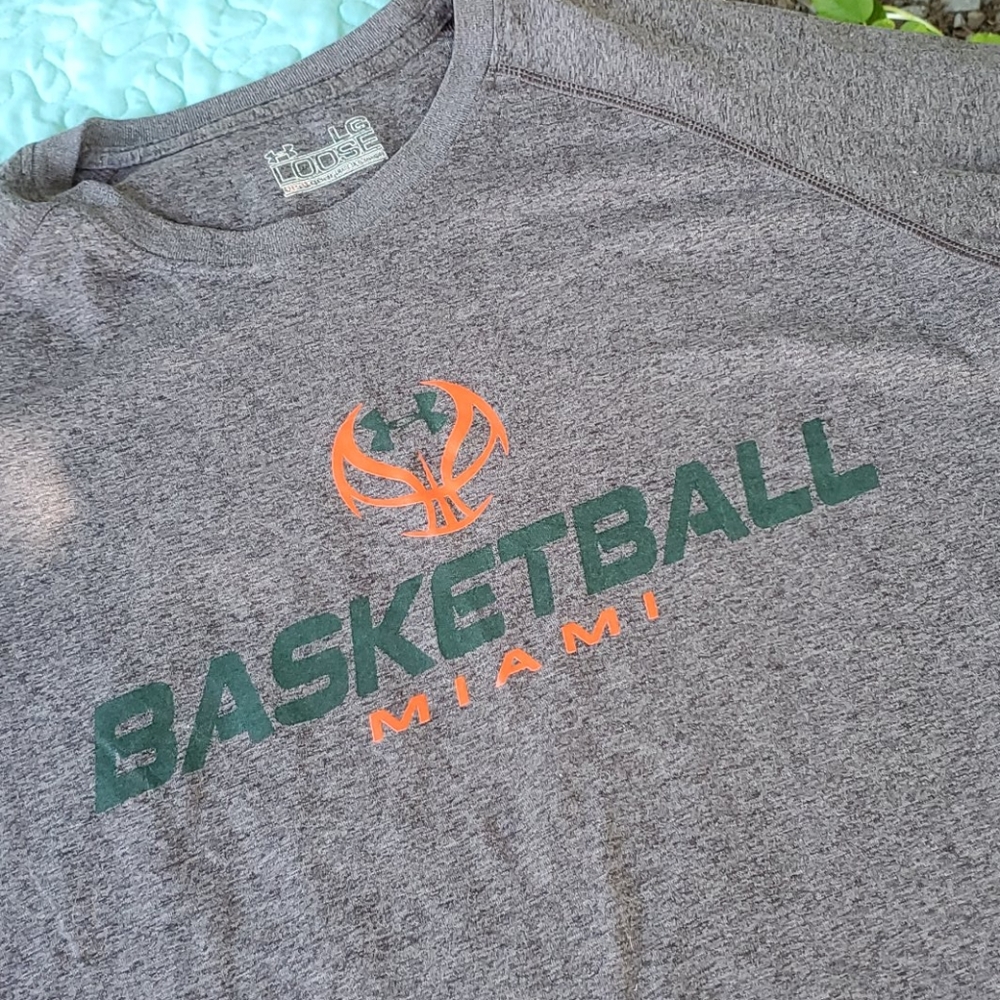 Under Armour Tee